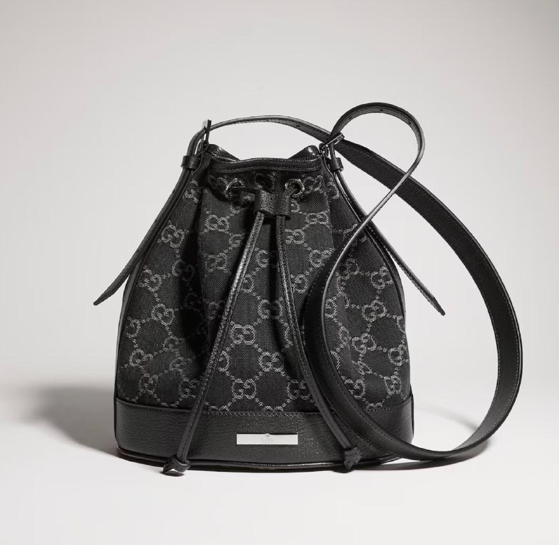 Gucci Venice small bucket bag